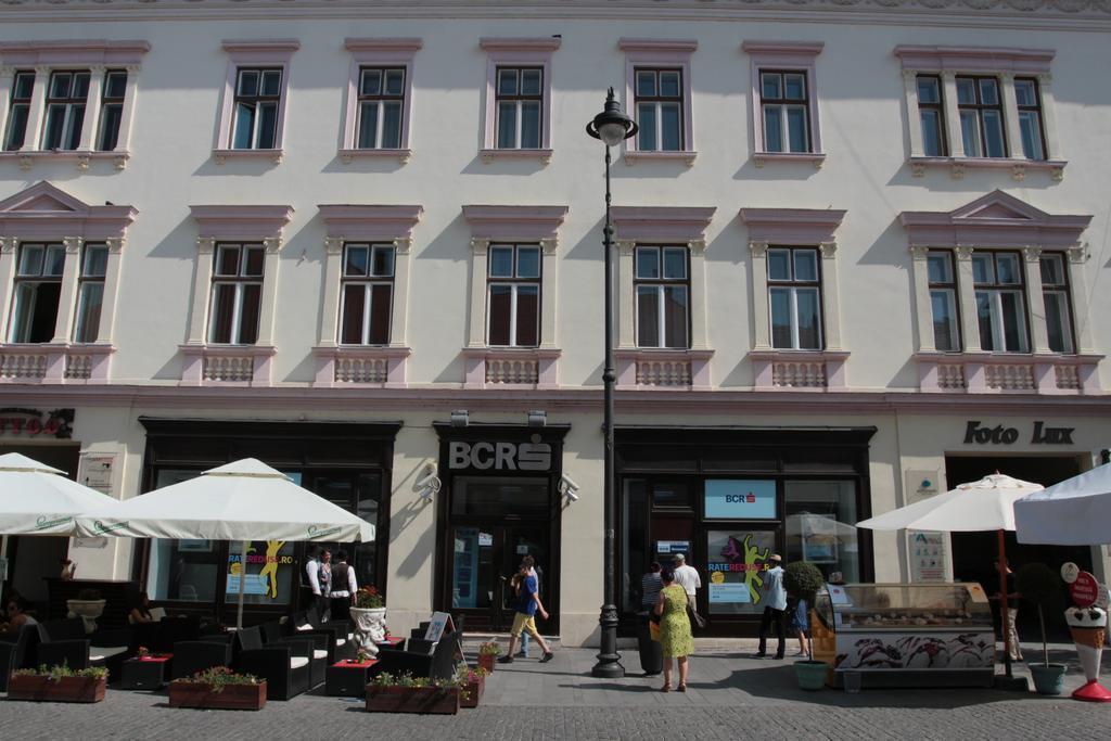 Central Square Studios Сібіу Екстер'єр фото